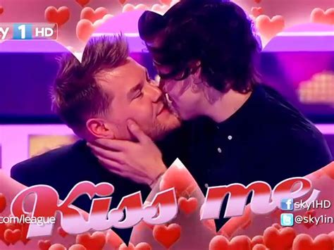 Late Late Show Host James Corden: Harry Styles Kiss, 4 More TV Moments