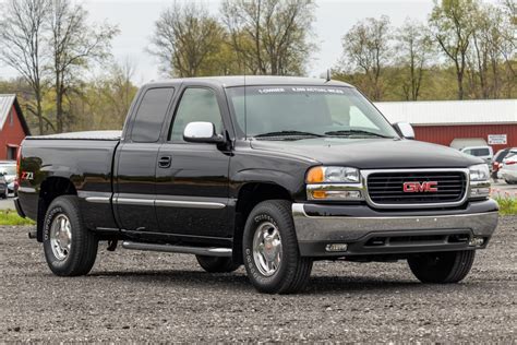 8k-Mile 2002 GMC Sierra 1500 SLT Extended Cab Z71 4x4 for sale on BaT Auctions - sold for ...