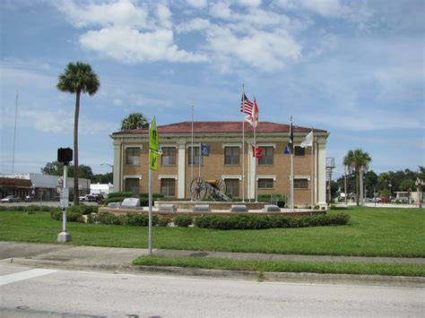 Paul & Joyce, Exploring our Country: Bowling Green Florida