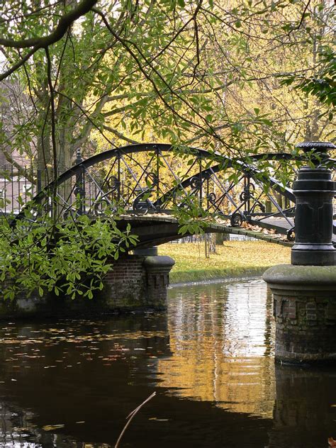 Amsterdam - Botanical Gardens - Bridge (Far) | View my blog … | Flickr