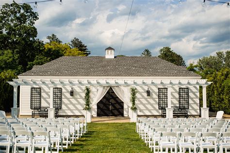 Summer Wedding at the Kimpton Taconic Hotel | VT Weddings