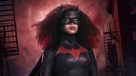 TV's New Batwoman Javicia Leslie Talks Representation and Feeling Like ...