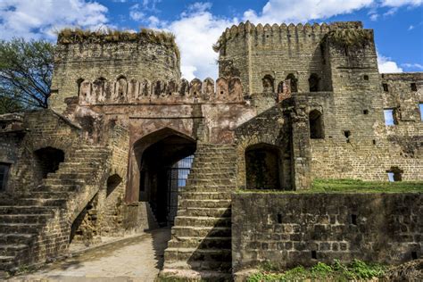 Nurpur Fort, pathankot, India - Top Attractions, Things to Do & Activities in Nurpur Fort