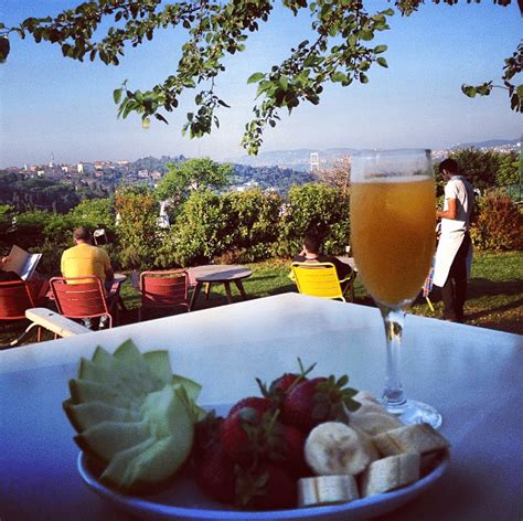 Best 17 Rooftop Restaurants In Istanbul (& Rooftop Bars Too)