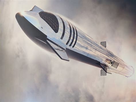 SpaceX's latest render shows Starship design changes