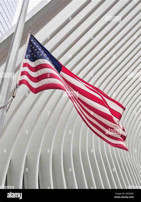 Oculus, NYC Westfield World Trade Centre Stock Photo - Alamy