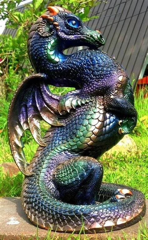 Peacock Dragon Garden Statues : Dragon Garden Statues Gallery | Dragon ...