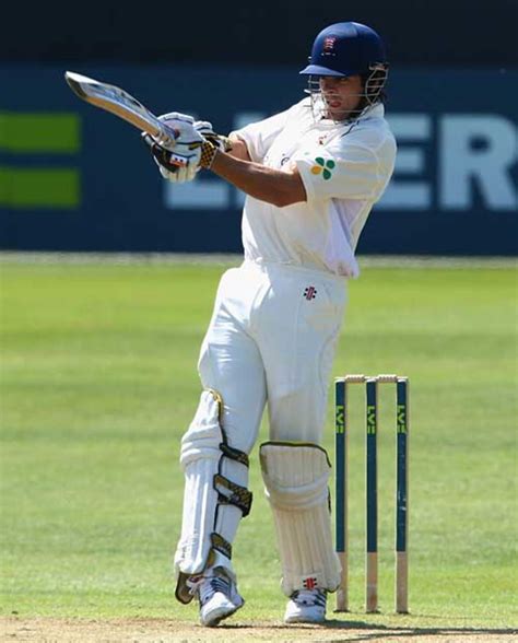 Alastair Cook pulls during his 41 | ESPNcricinfo.com