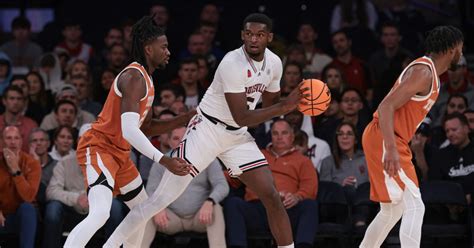 Louisville Men's Basketball Pushes Texas, Falls on Go-Ahead Jumper in ...