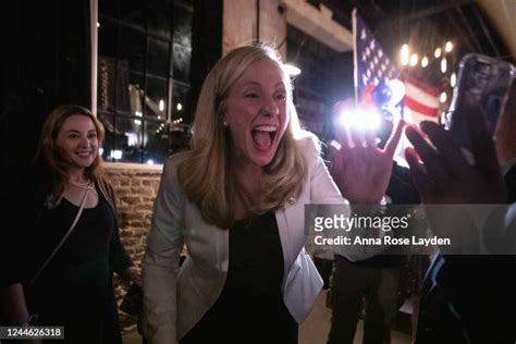 919 Abigail Spanberger Photos & High Res Pictures - Getty Images