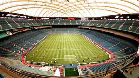 Owner to auction Pontiac Silverdome's assets