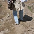 Category:Hiking boots - Wikimedia Commons
