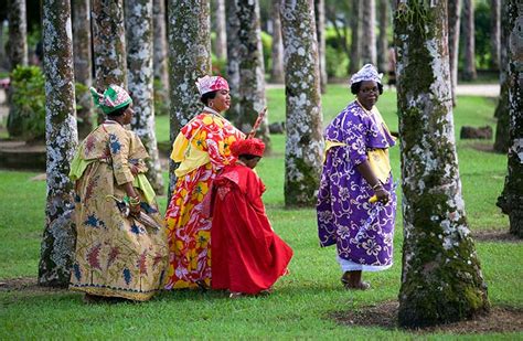 Captains of the Rainforest: Maroon Culture in Suriname