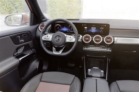 Mercedes-Benz takes another shot at launching an electric SUV in the US ...