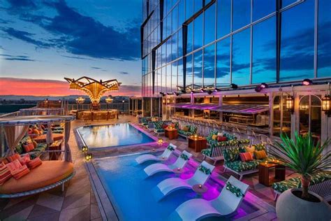 25 Luxury Hotels In Downtown Los Angeles