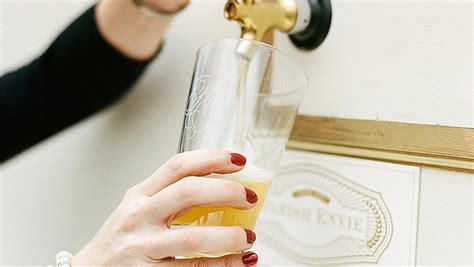 25 Cocktail Hour Ideas from Real Weddings | Martha Stewart Weddings