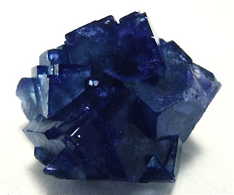 Find Out Exactly What Is Fluorite | What is Fluorite?