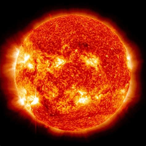 Newsela | The sun, yellow dwarf star at the heart of the solar system | Solar flare, Nasa sun ...