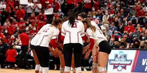 Wisconsin Volleyball Team Leaked Unedited: A Look Closer - Webinvogue