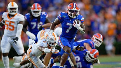 RB Trevor Etienne enters transfer portal | GatorCountry.com