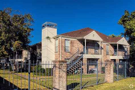 Meadow Ridge Condominiums Apartments - Houston, TX | Apartments.com