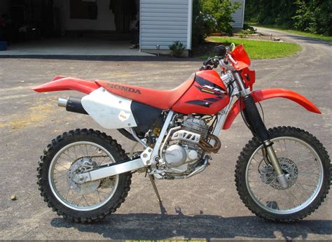 2004 Honda XR250R - Moto.ZombDrive.COM