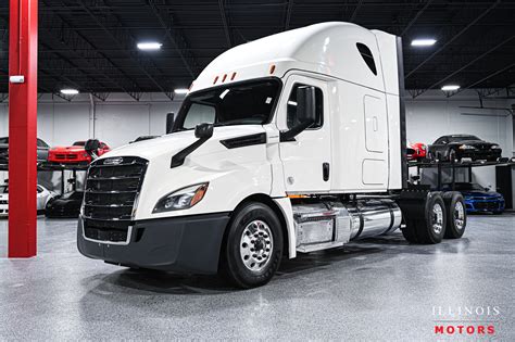 Used 2019 Freightliner Cascadia 126 6x4 T/A Sleeper For Sale ($39,800) | Illinois Motors Stock # ...