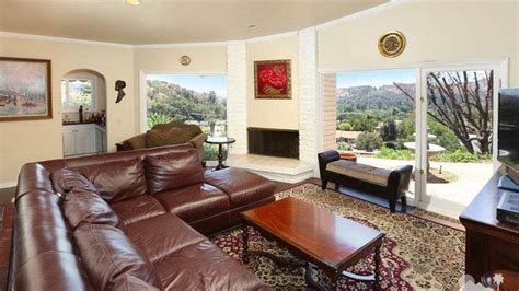 'Home Improvement's' Zachery Ty Bryan lists his home for $1.38M. - Woodruff Realty Group