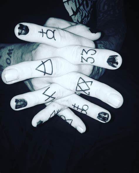 Marilyn Manson on Instagram: “Alchemical Manson” | Tatuajes de marilyn ...