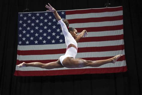 Shilese Jones sprints to lead at US gymnastics championships