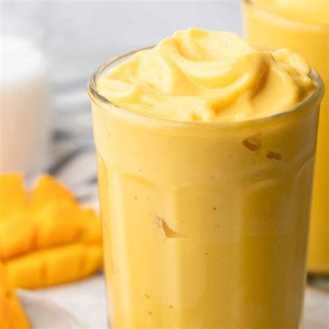 Mango Coconut Milk Smoothie - Coconuts & Kettlebells