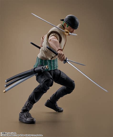 Bandai Tamashii Nations S.H.Figuarts Roronoa Zoro (A Netflix Series ...