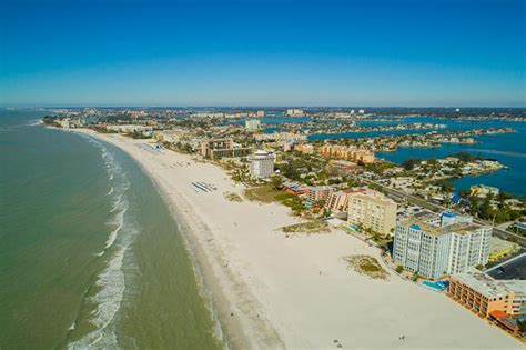 10 Best Beaches Near Ruskin FL (Manatee, Pinellas, Etc.) - Sunlight Living