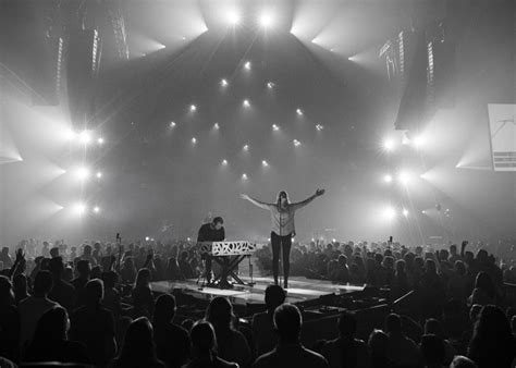 Hillsong Tours - UNITED, Hillsong Worship, Young & Free | Hillsong