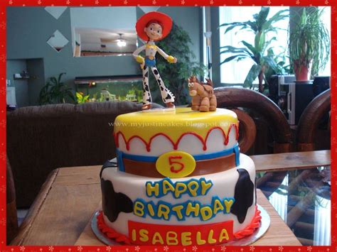 Jessie And Bullseye Cake - CakeCentral.com