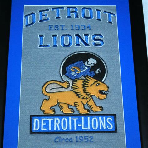 GORGEOUS Detroit Lions Logo History Felt Banner - 14"x37" Framed ...