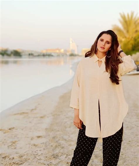 Sania Mirza Aces Casual Style - Rediff.com Get Ahead