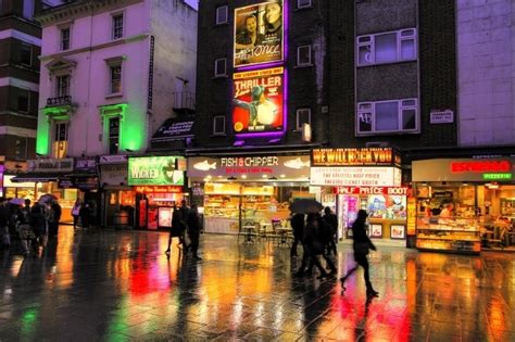 The Best Songs About London In The Rain | Londonist