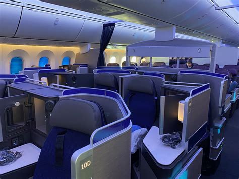 Review: United Airlines 787-9 Polaris Business Class - International ...