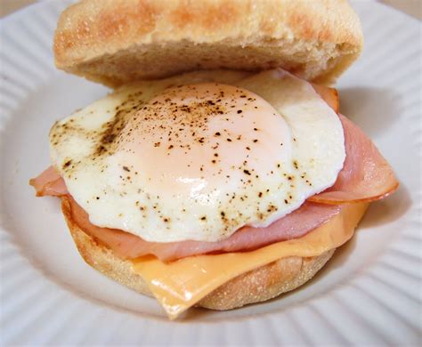 Breakfast Sandwiches | Cooking Mamas