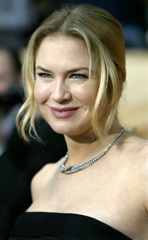 Renée Zellweger Image 2022 Photo Collection