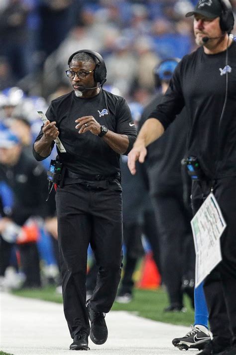 What Aaron Glenn has done with Detroit Lions' defense should no longer be overlooked - Yahoo Sports