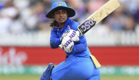 The Good Looks Of These Female Cricketers Will Blow Your Mind ...