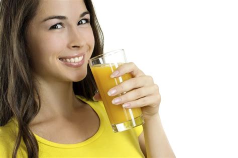 Does Emergen-C Work? A Look at the Benefits and Side Effects | Livestrong.com