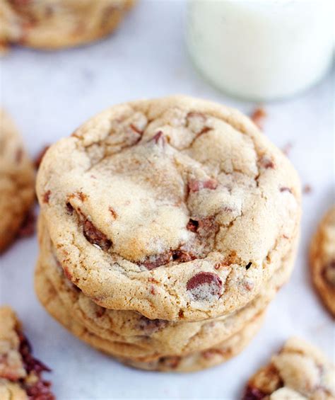 Chocolate Chip Skor Bar Cookies – 5 Boys Baker