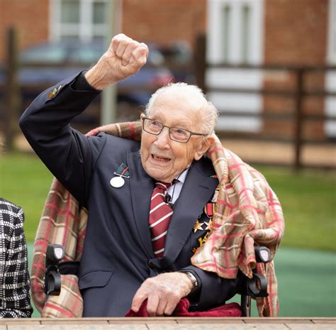 Captain Sir Tom Moore, NHS Fundraising Hero, Dies Aged 100 | TIME