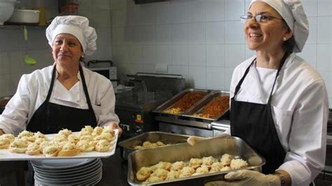 Terrassa abre un restaurante que permite pagar con tiempo