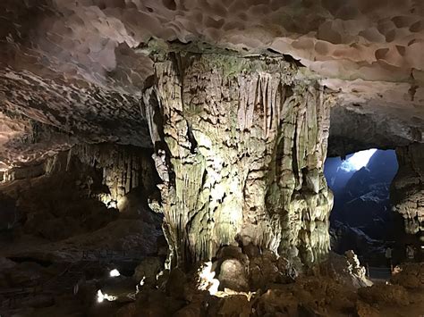 Sung Sot Cave, Vietnam: Breaking Barriers World Travelers