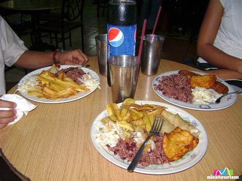 Nicaragua - People and places: Nicaraguan fast food/Fritanga de Nicaragua