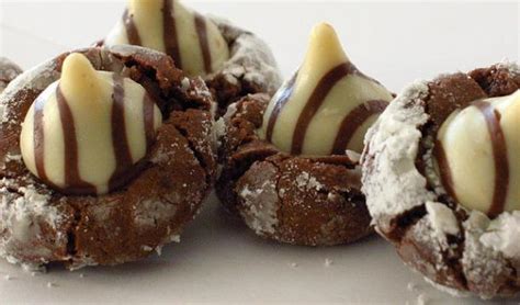 Chocolate Kisses Cookies Recipe :: YummyMummyClub.ca